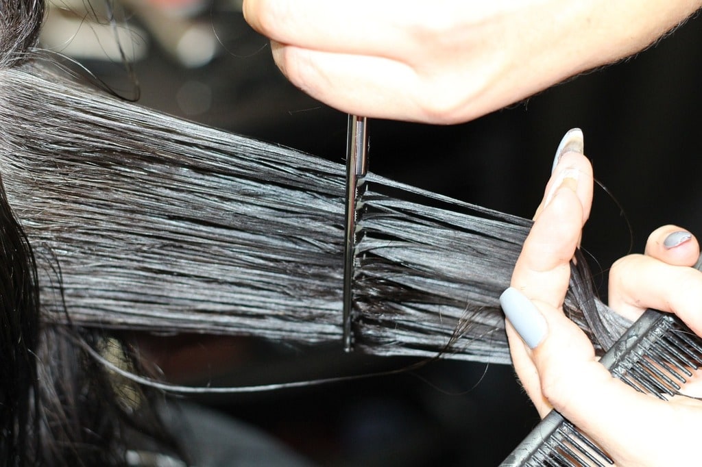 Comment entretenir les cheveux colorés sans les abîmer